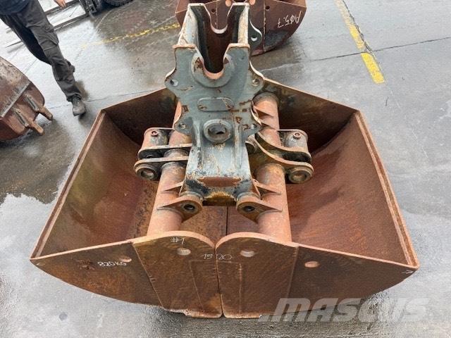 Liebherr 1000 mm グラップル