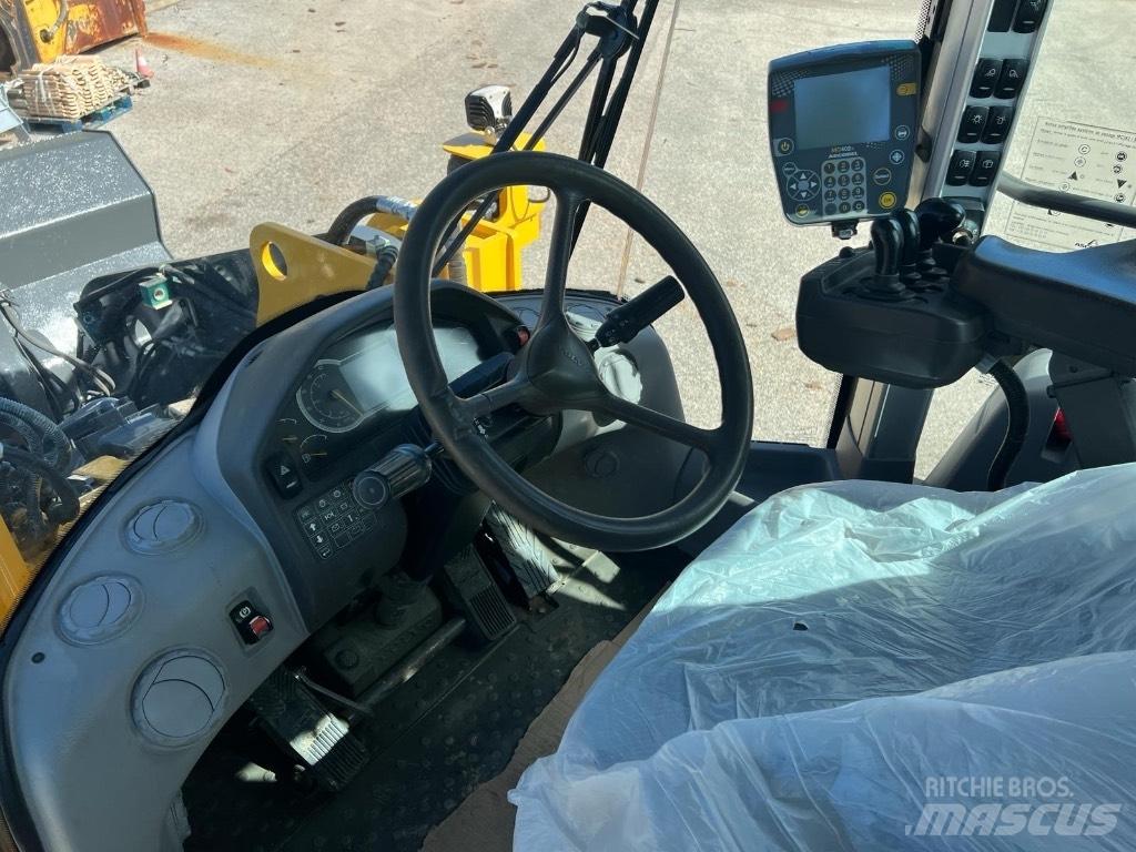 Volvo L 120 H ホイールローダー・タイヤショベル