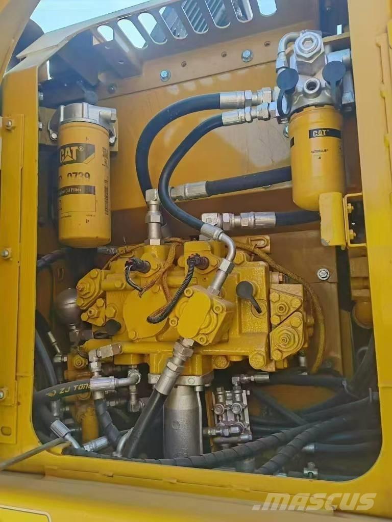 CAT 312 D 大型油圧ショベル12t以上（パワーショベル・ユンボ）