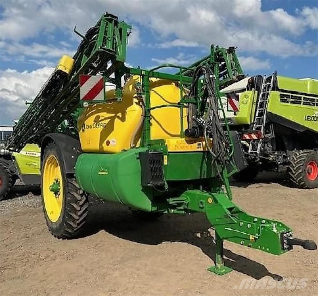John Deere R740i 牽引型スプレイヤー