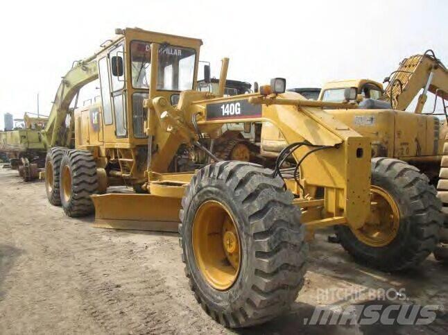 CAT 140 G モーターグレーダー