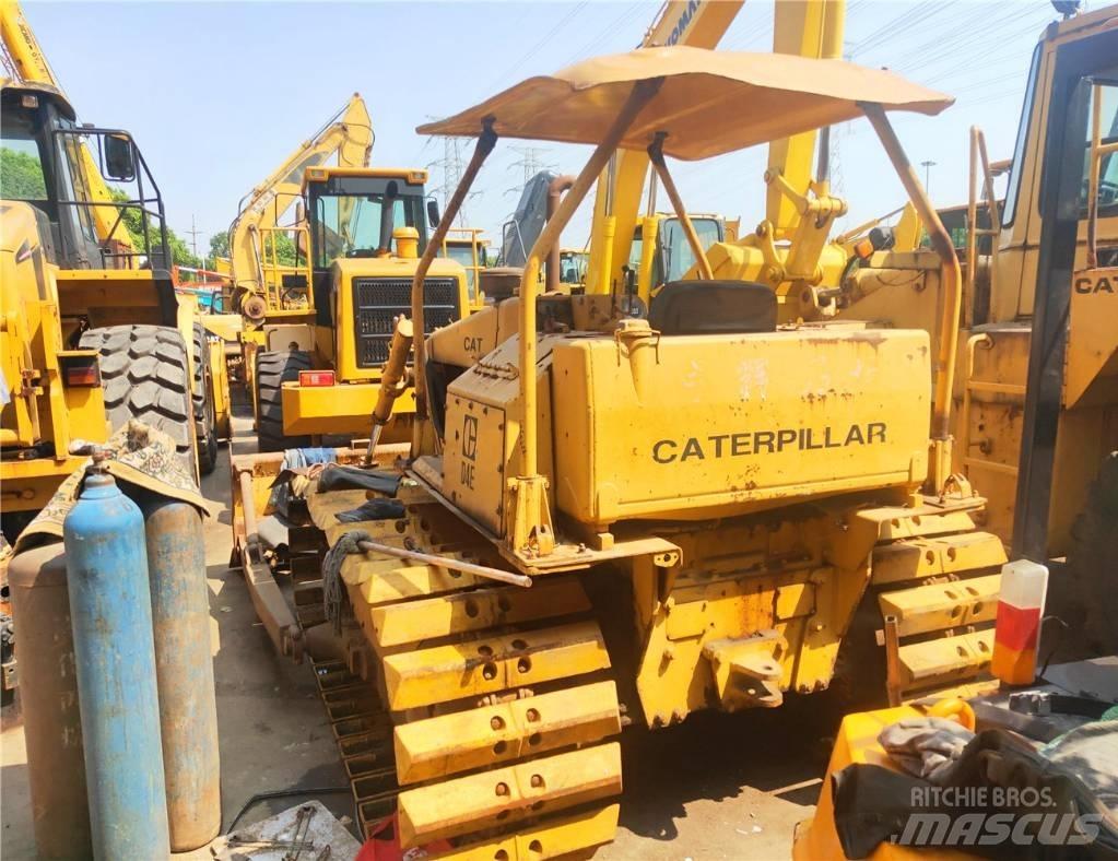 CAT D 4 E ブルドーザー