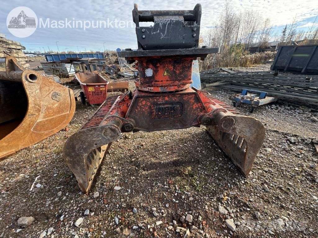 NPK DC-25 グラップル