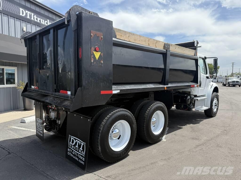Freightliner M 106 ダンプ