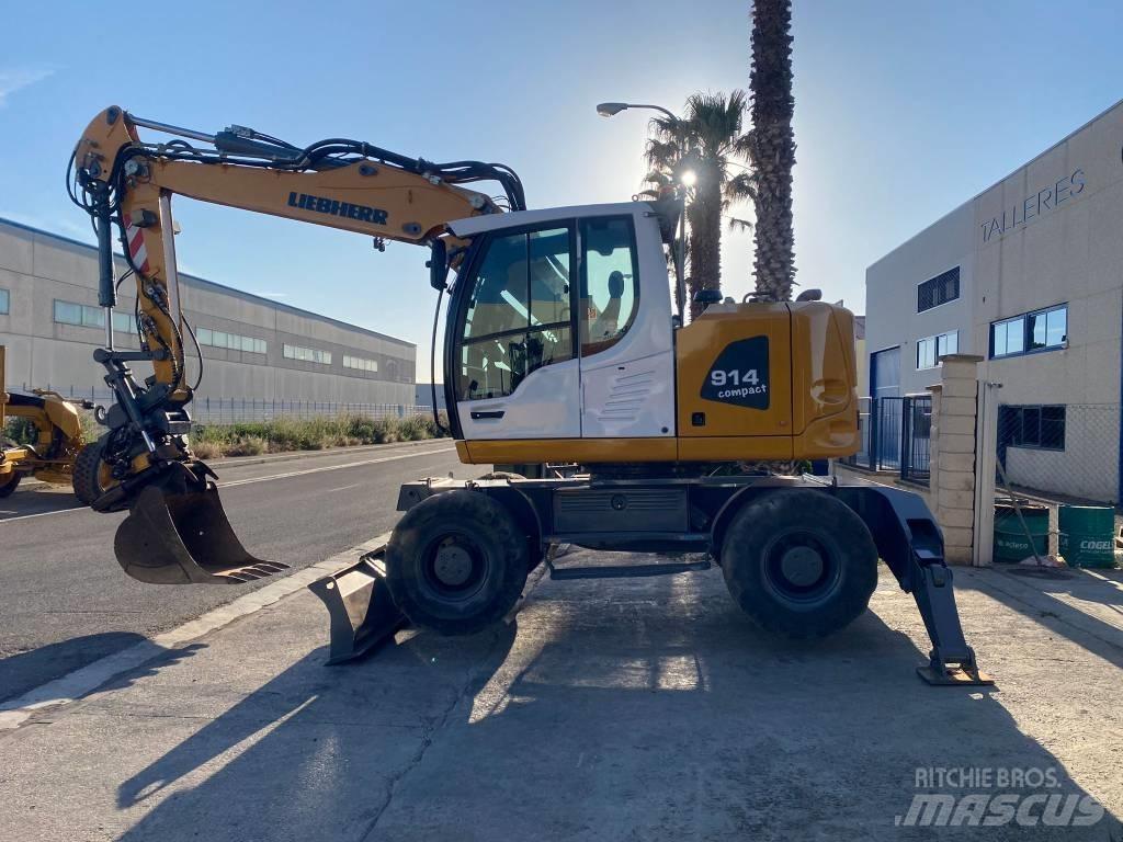 Liebherr A 914 ホイール式油圧ショベル（パワーショベル・ユンボ・バックホー）