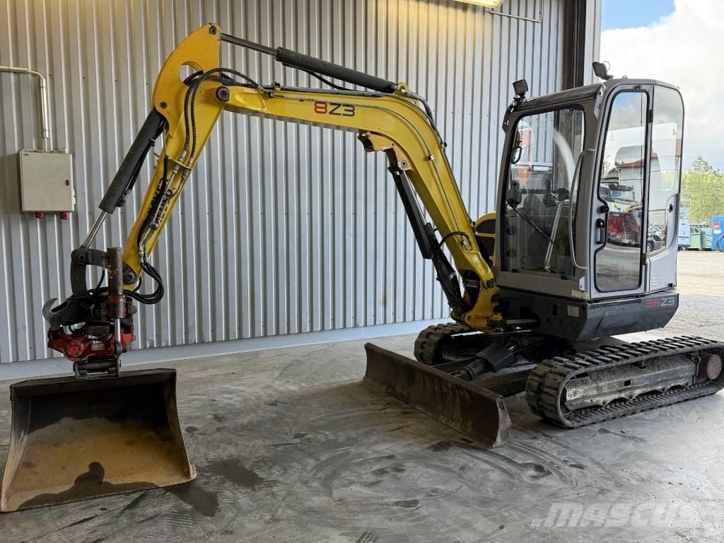Wacker Neuson 38 Z3 ミニ油圧ショベル 7t以下（ミニユンボ・ミニディガー）