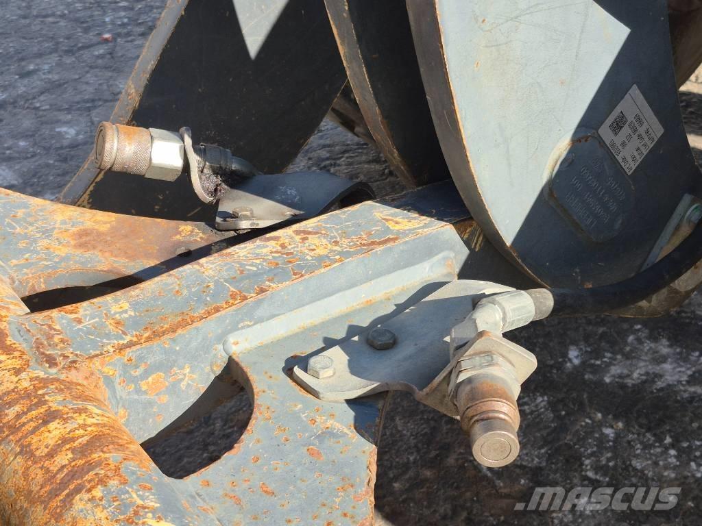 John Deere 204 K ホイールローダー・タイヤショベル