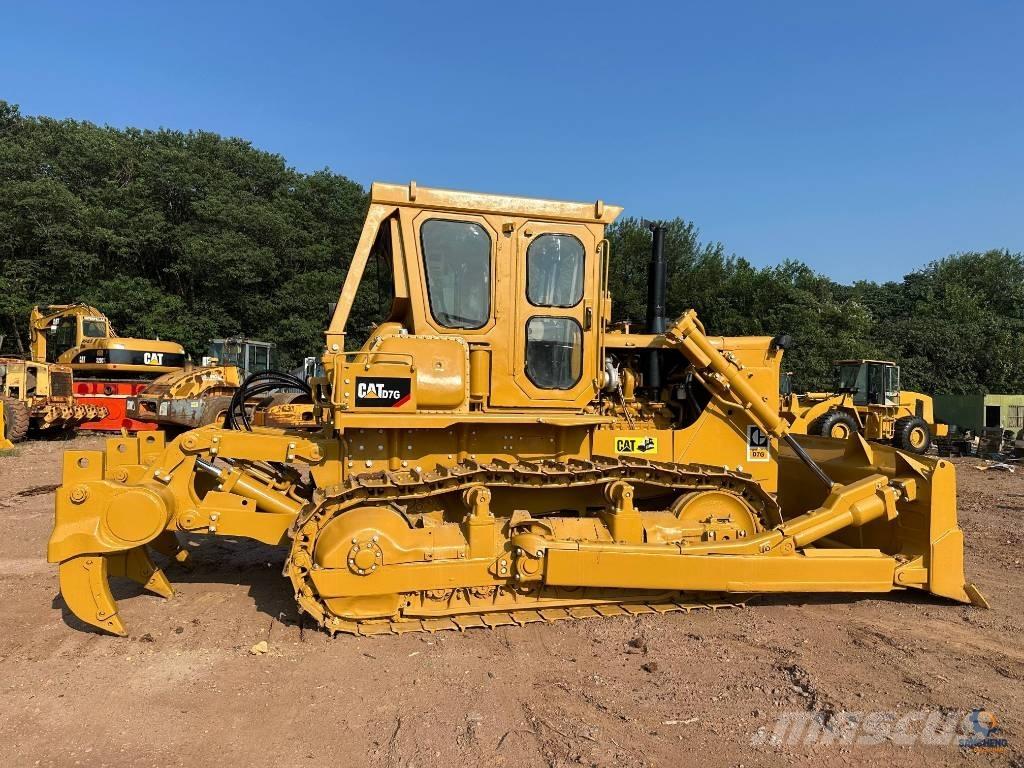 CAT D7G ブルドーザー