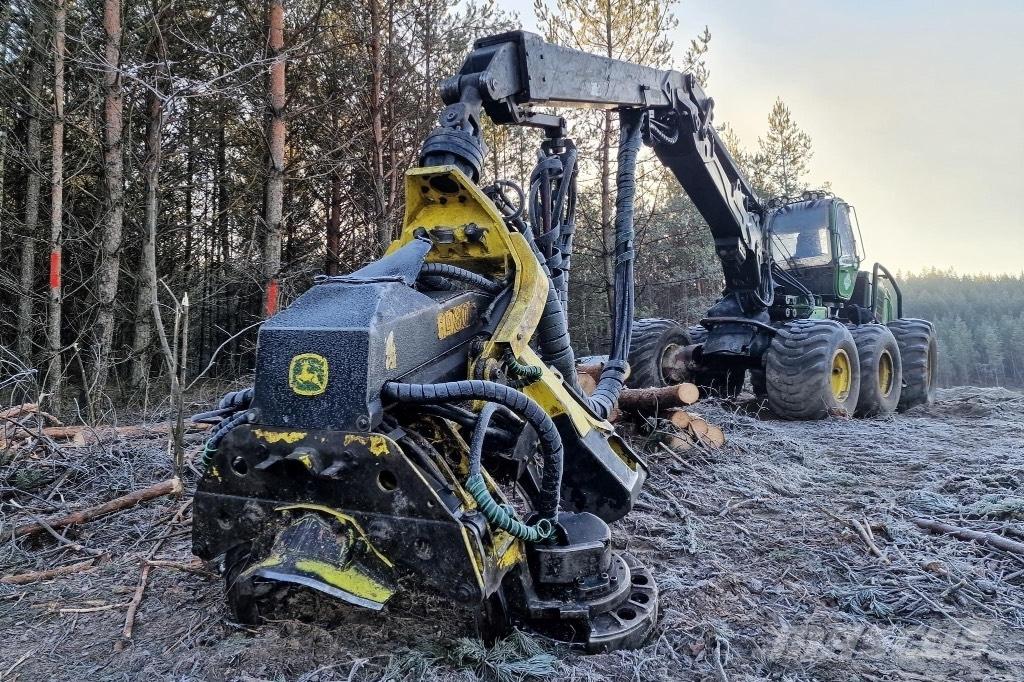John Deere 1470 E ハーベスター