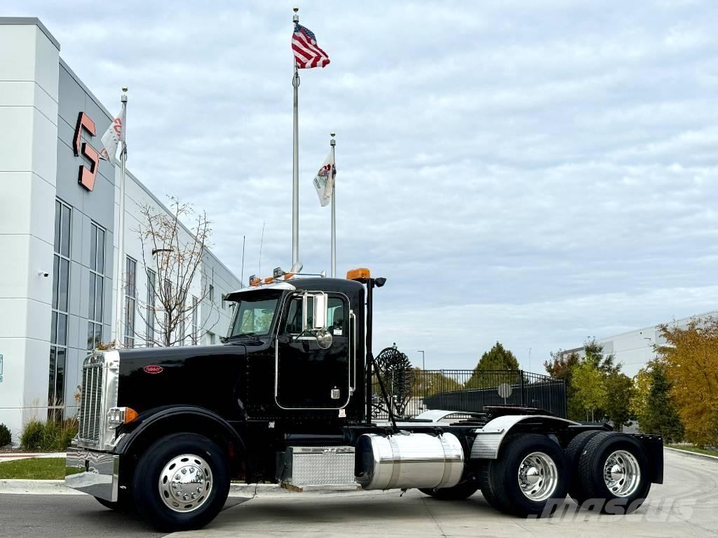 Peterbilt 378 中古トラクターヘッド | トレーラーヘッド