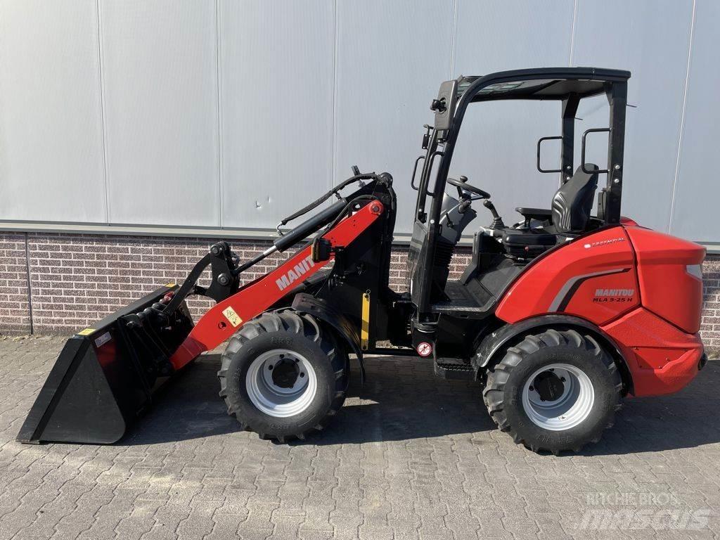 Manitou MLA3 ホイールローダー・タイヤショベル