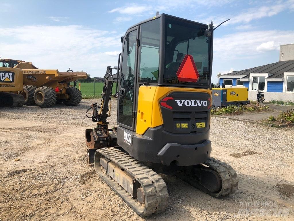 Volvo ECR 25 D ミニ油圧ショベル 7t以下（ミニユンボ・ミニディガー）