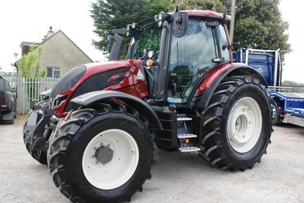 Valtra N 175 Versu トラクター