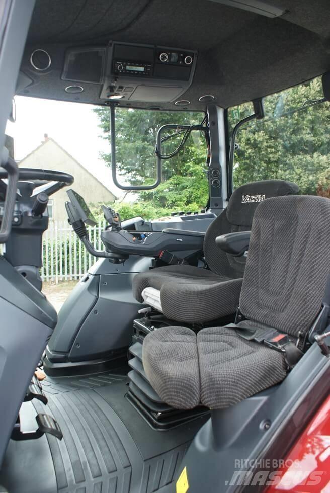 Valtra N 175 Versu トラクター