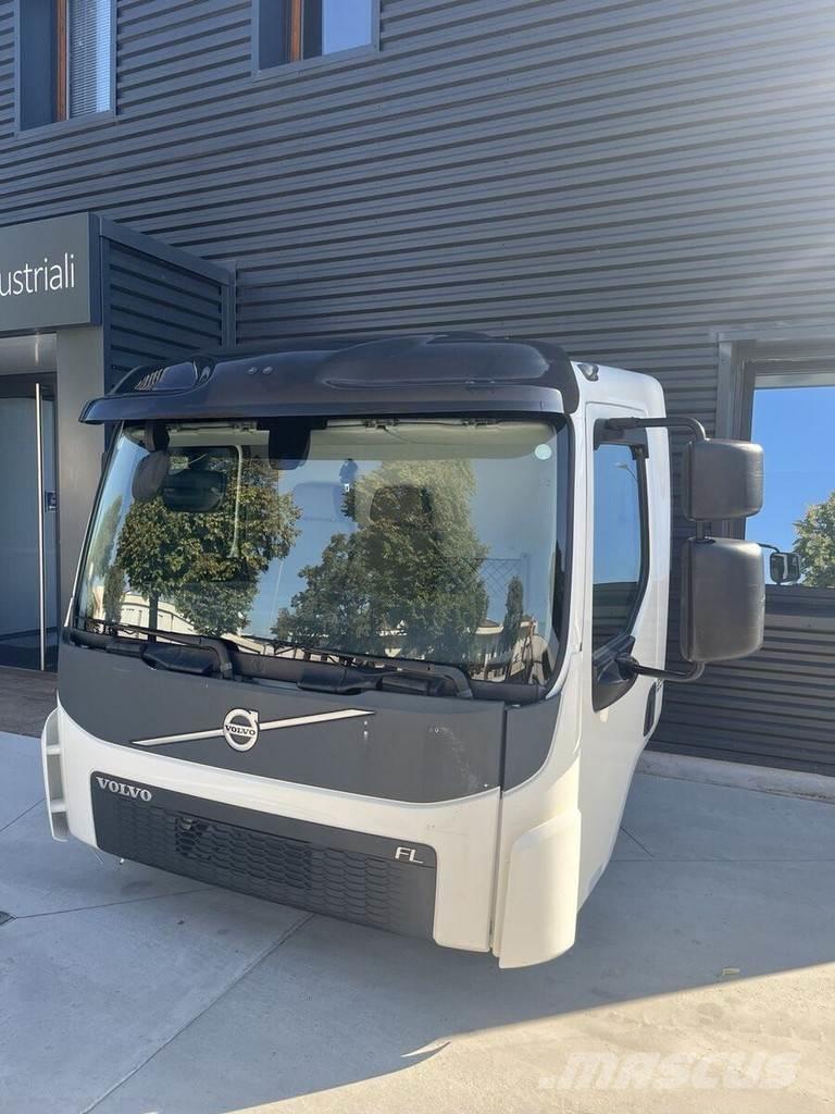 Volvo FL キャビン及び内装