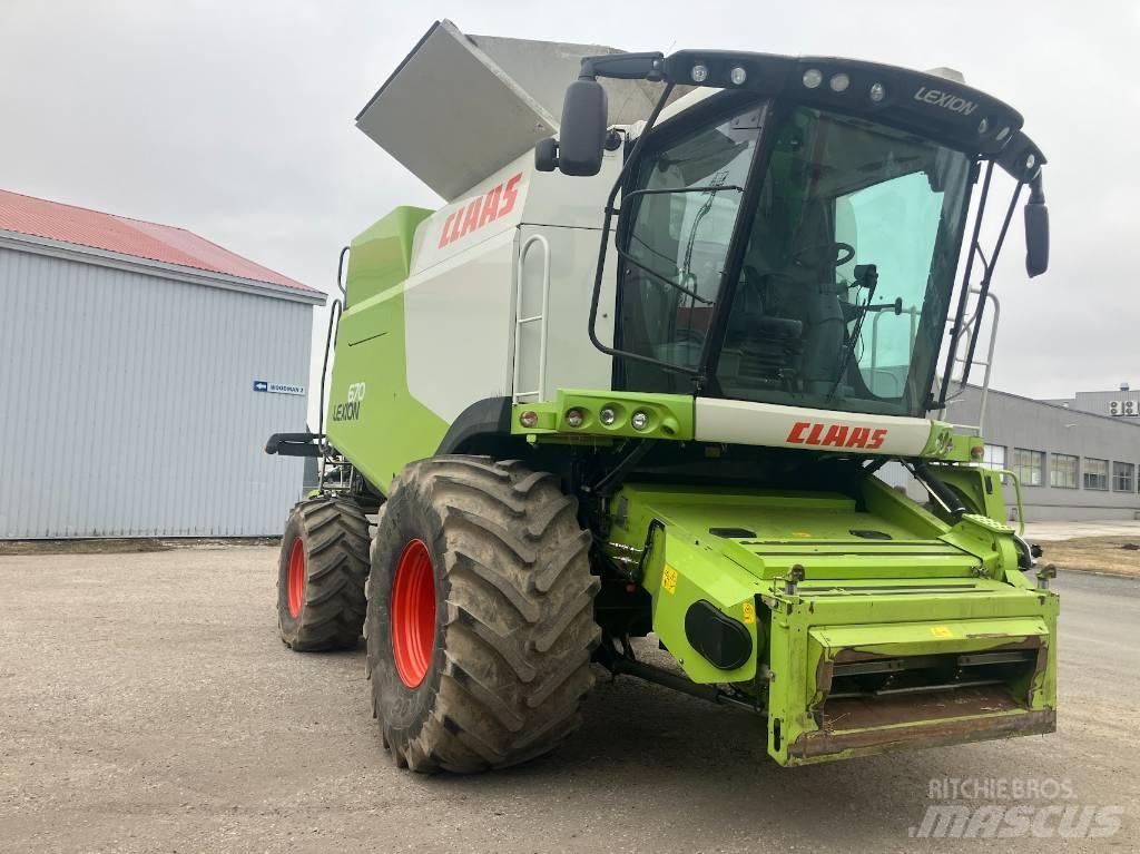 CLAAS Lexion 670 コンバイン