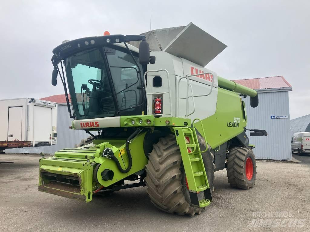 CLAAS Lexion 670 コンバイン