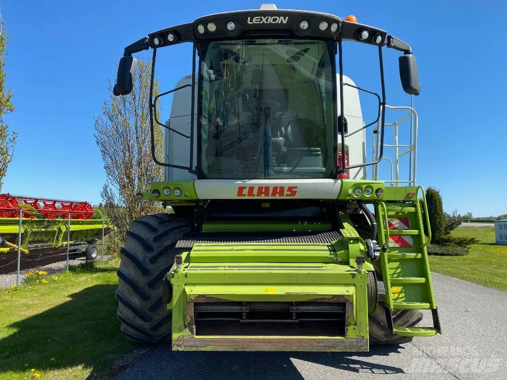 CLAAS Lexion 670 コンバイン