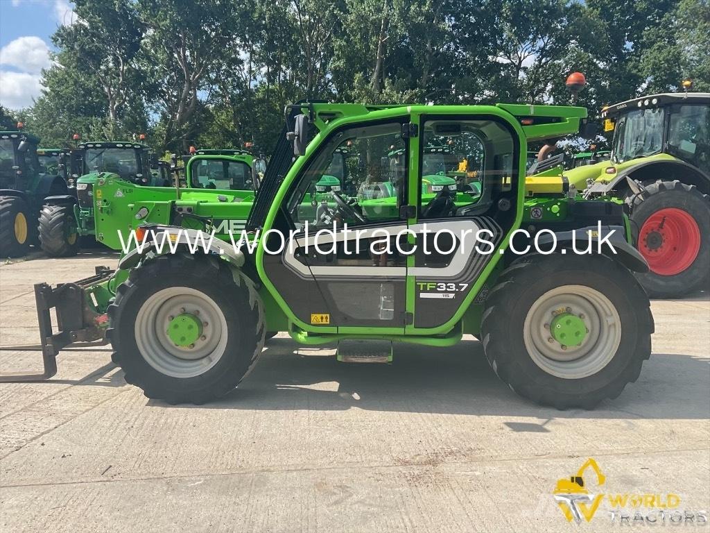 Merlo TF 33.7 農業用テレハンドラー