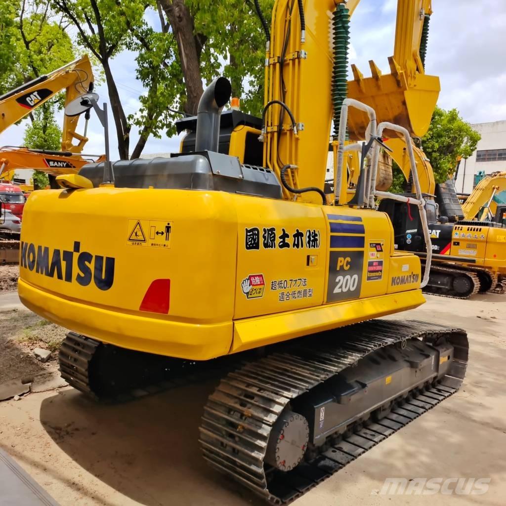 Komatsu PC 200-8 大型油圧ショベル12t以上（パワーショベル・ユンボ）