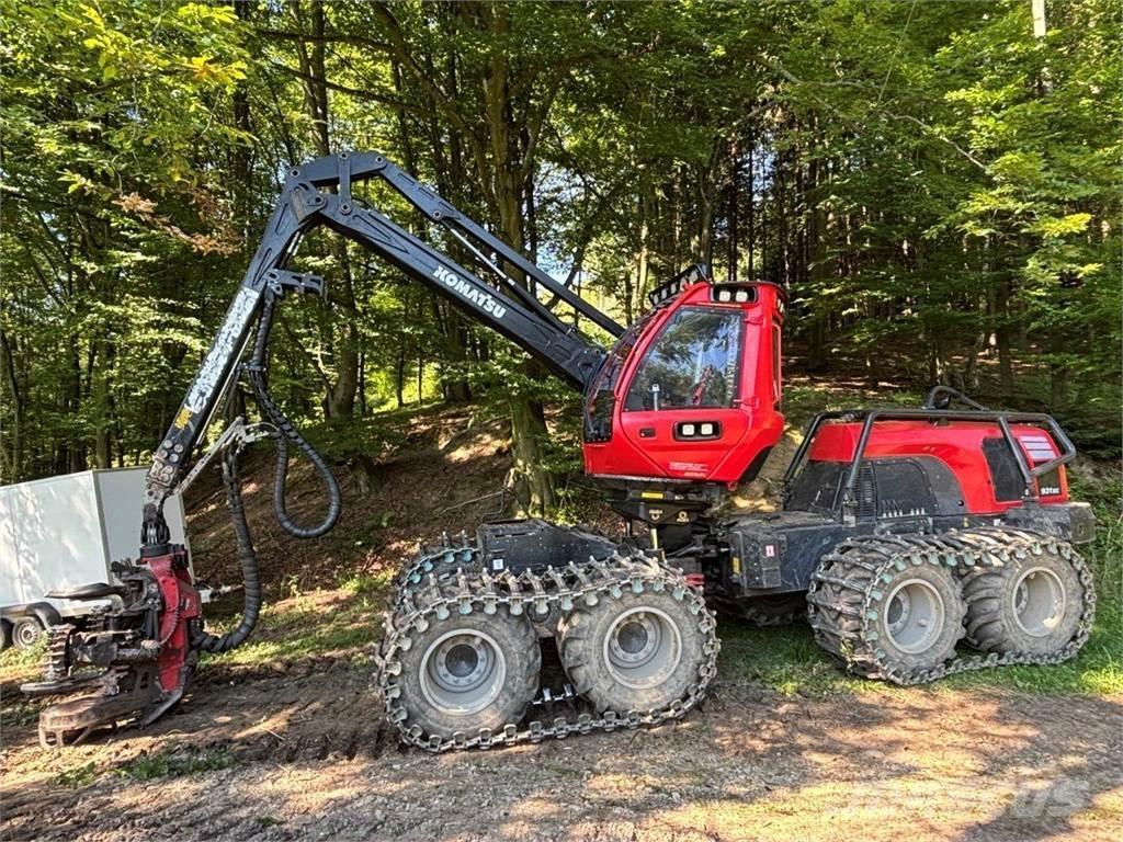 Komatsu 931 XC ハーベスター
