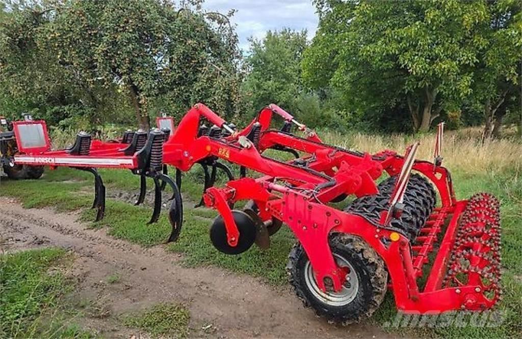 Horsch Tiger 3AS カルチベーター