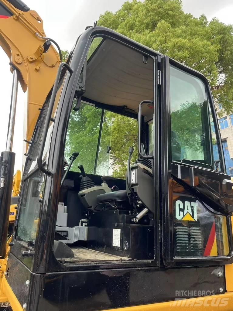 CAT 305.5 E ミニ油圧ショベル 7t以下（ミニユンボ・ミニディガー）