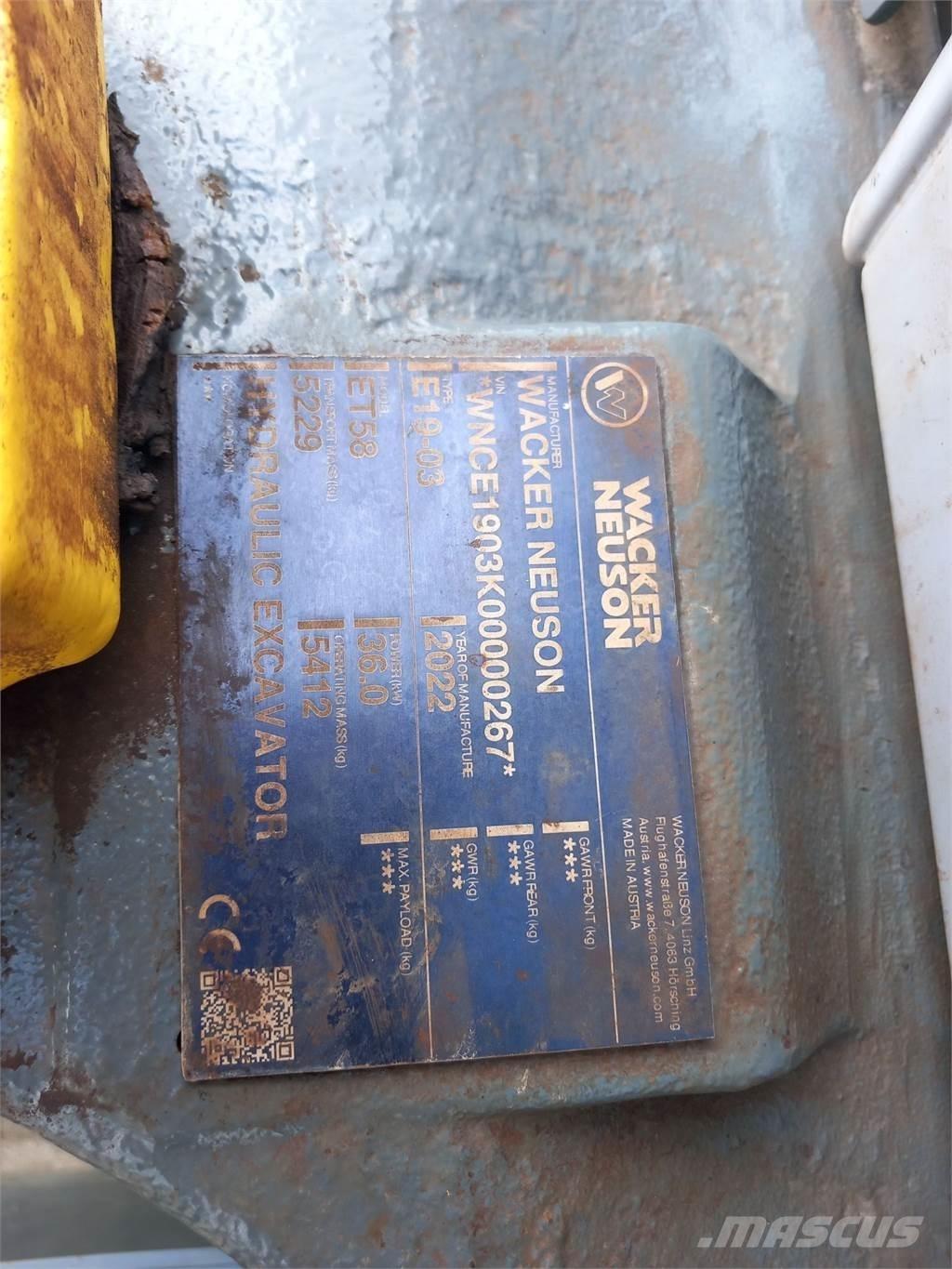 Wacker Neuson ET58 大型油圧ショベル12t以上（パワーショベル・ユンボ）