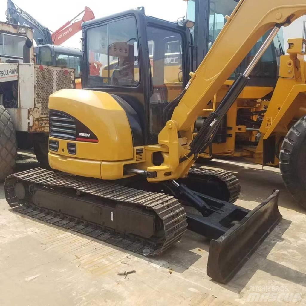 CAT 304 C CR ミニ油圧ショベル 7t以下（ミニユンボ・ミニディガー）