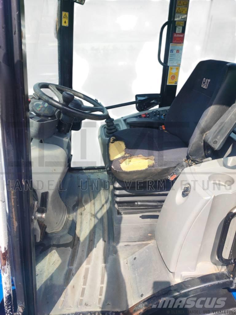 CAT 908 M ホイールローダー・タイヤショベル