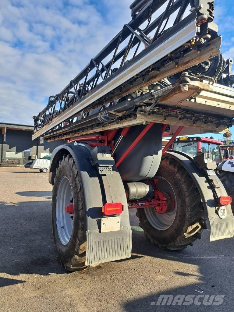 Horsch Leeb 6 Lt 40m 牽引型スプレイヤー