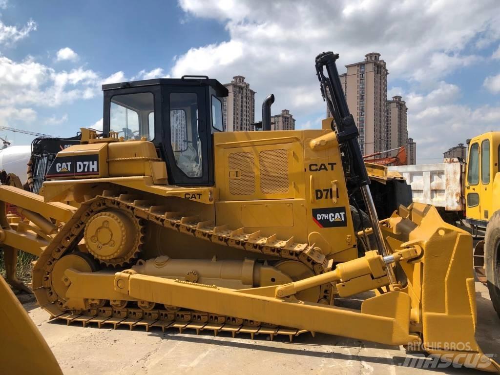 CAT D 7 H ブルドーザー