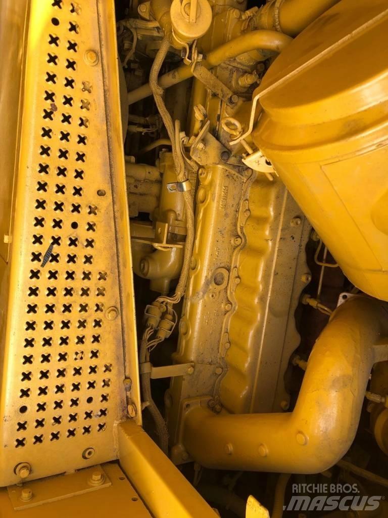 CAT D 7 H ブルドーザー
