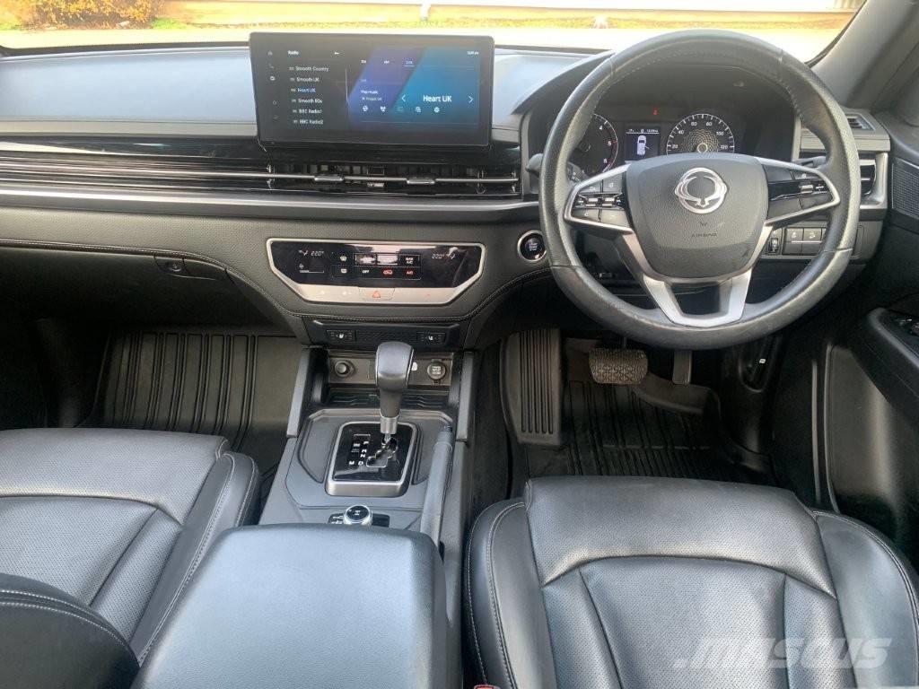  KGM MUSSO 2.2 REBEL ピックアップ／ドロップサイド