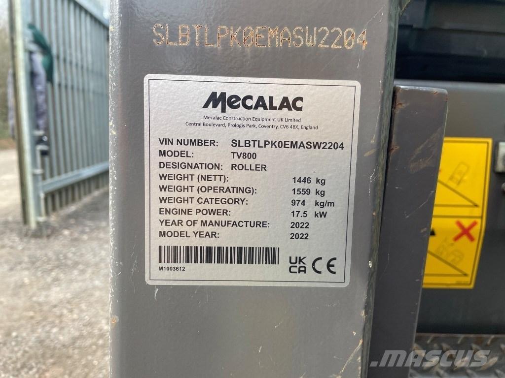 Mecalac TV 800 タンデムローラ