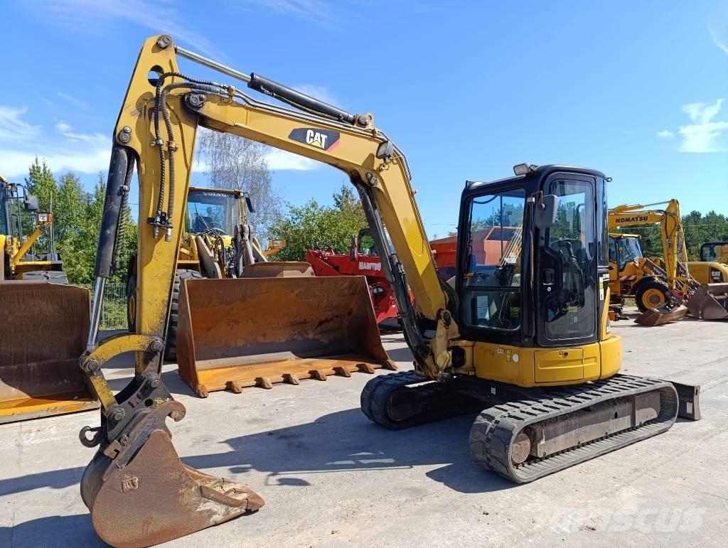CAT 305.5 大型油圧ショベル12t以上（パワーショベル・ユンボ）