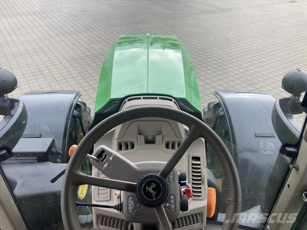 John Deere 6M240 トラクター