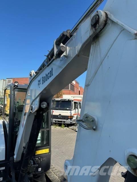 Bobcat E 35z ミニ油圧ショベル 7t以下（ミニユンボ・ミニディガー）