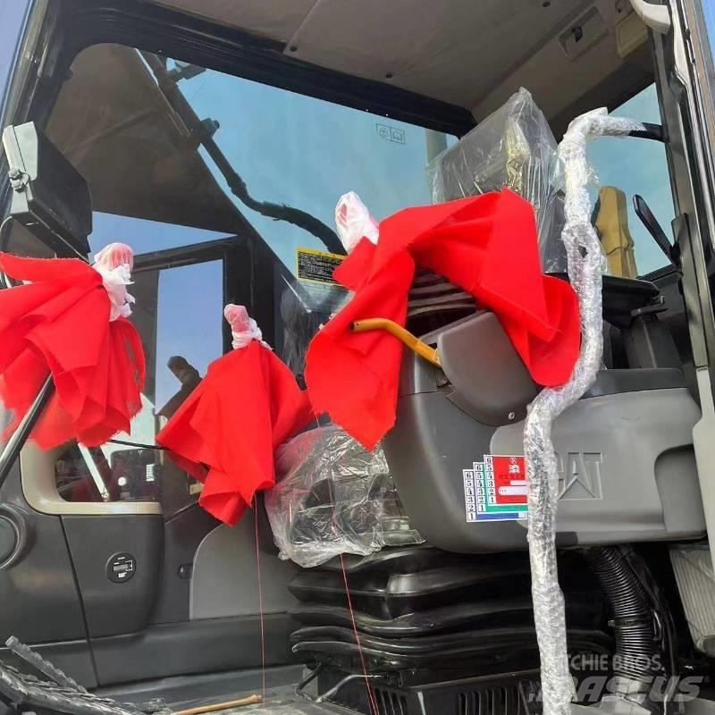 CAT 320 D 大型油圧ショベル12t以上（パワーショベル・ユンボ）