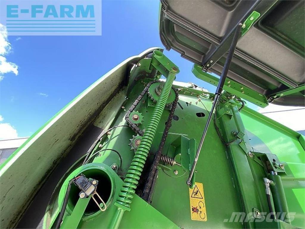 John Deere 864 スクエアベーラー