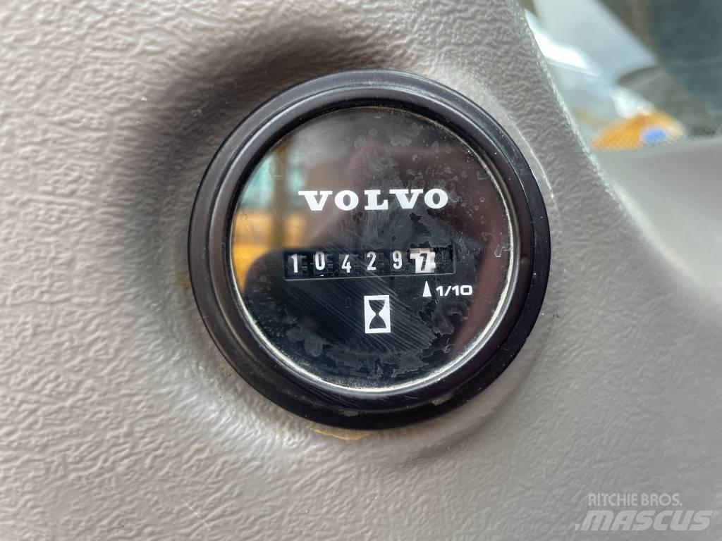 Volvo EC 480 E L 大型油圧ショベル12t以上（パワーショベル・ユンボ）