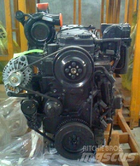 Cummins QSB6.7-C220 エンジン