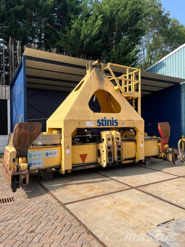  Stinis Twinlift 港湾クレーン