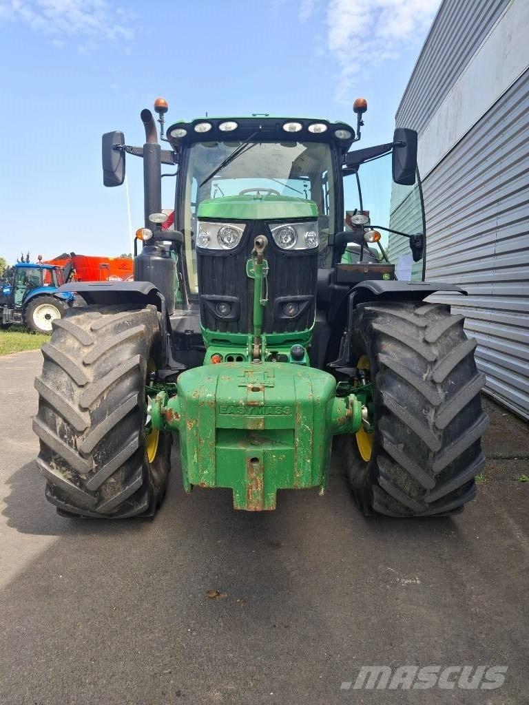 John Deere 6195 R トラクター