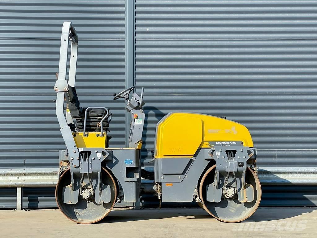 Dynapac CC1300 タンデムローラ