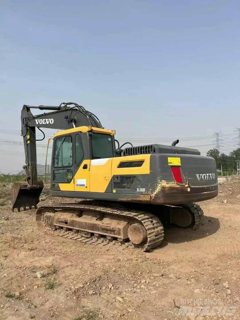 Volvo EC 210 大型油圧ショベル12t以上（パワーショベル・ユンボ）