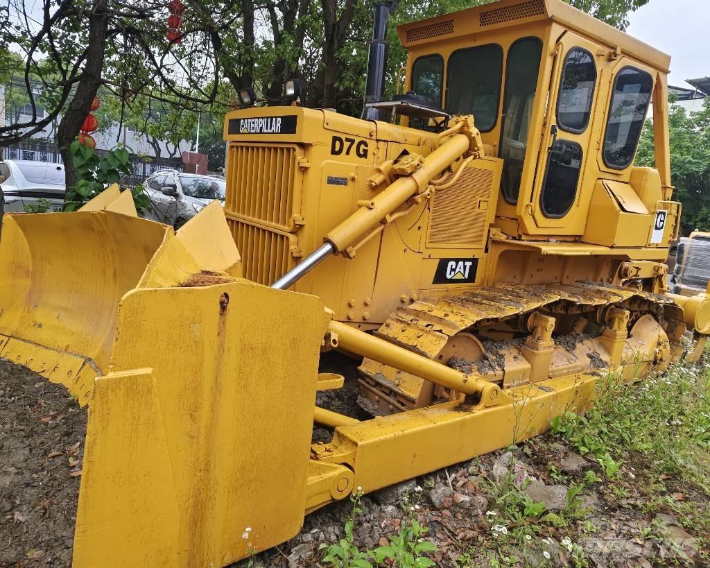 CAT D 7 G ブルドーザー