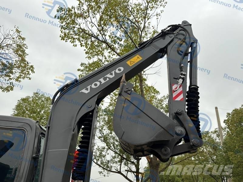 Volvo EC 60 D ミニ油圧ショベル 7t以下（ミニユンボ・ミニディガー）