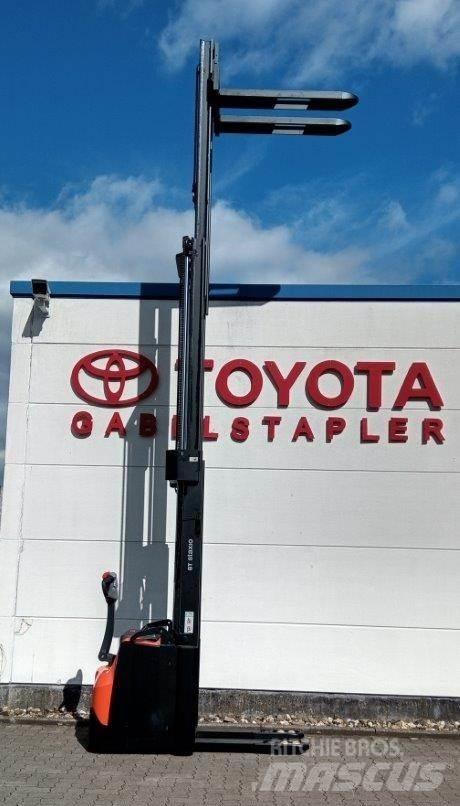 Toyota BT SWE145L ウォーキンフォークリフト