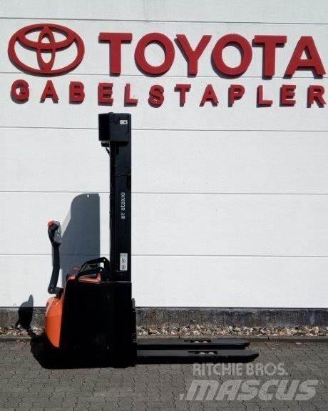 Toyota BT SWE145L ウォーキンフォークリフト